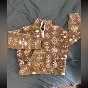 Fuzzy hoodie cropped